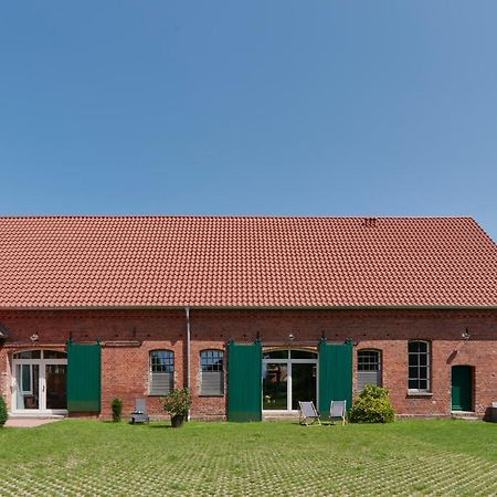 Re~Barn - Modern Country Stay Essel ภายนอก รูปภาพ