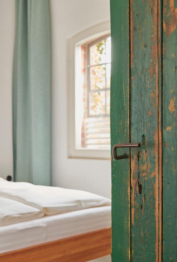 Re~Barn - Modern Country Stay Essel ภายนอก รูปภาพ