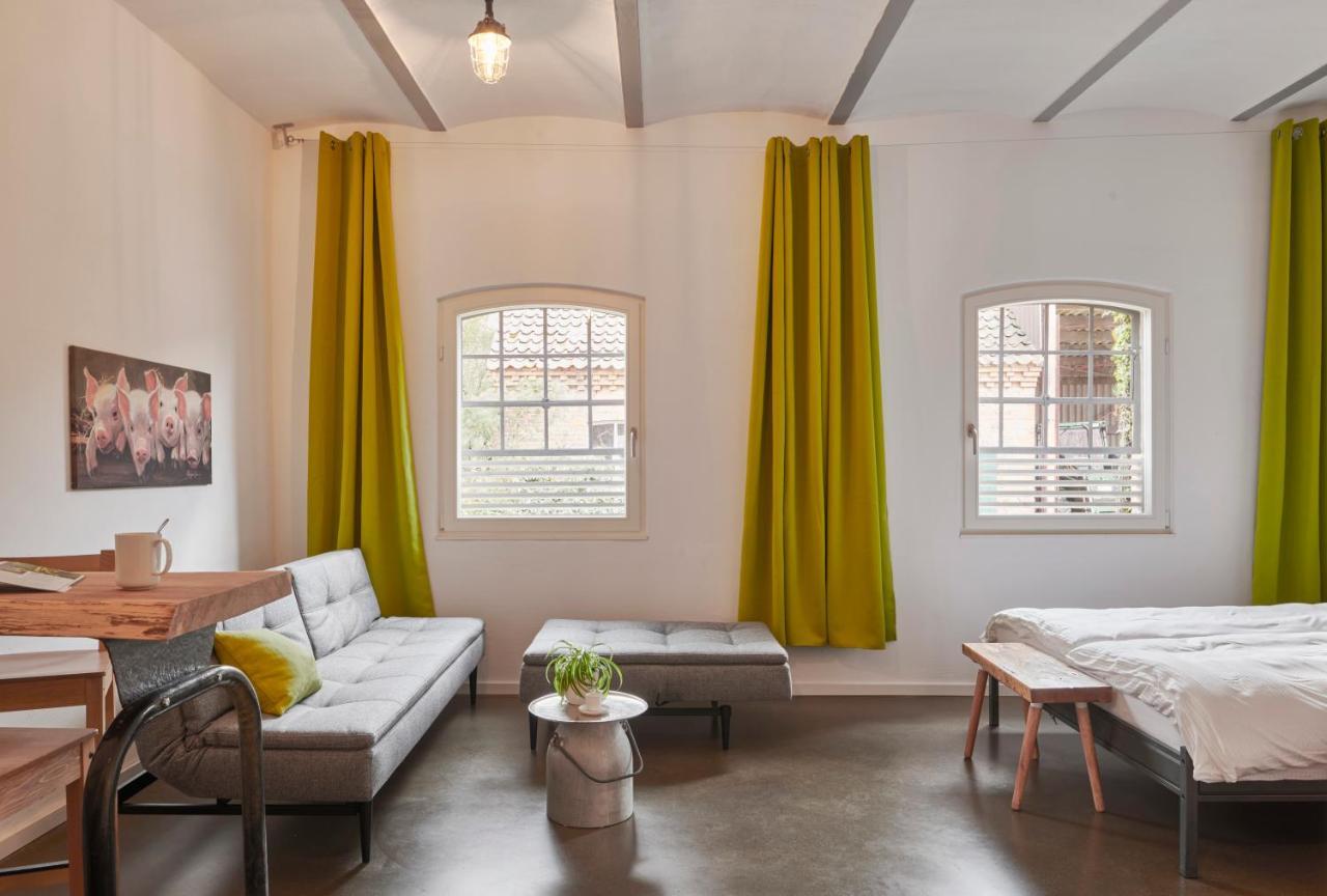 Re~Barn - Modern Country Stay Essel ภายนอก รูปภาพ