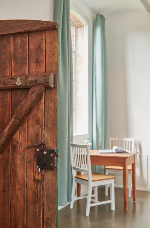 Re~Barn - Modern Country Stay Essel ภายนอก รูปภาพ