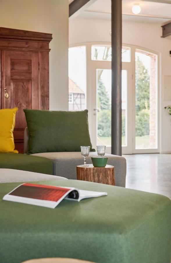Re~Barn - Modern Country Stay Essel ภายนอก รูปภาพ